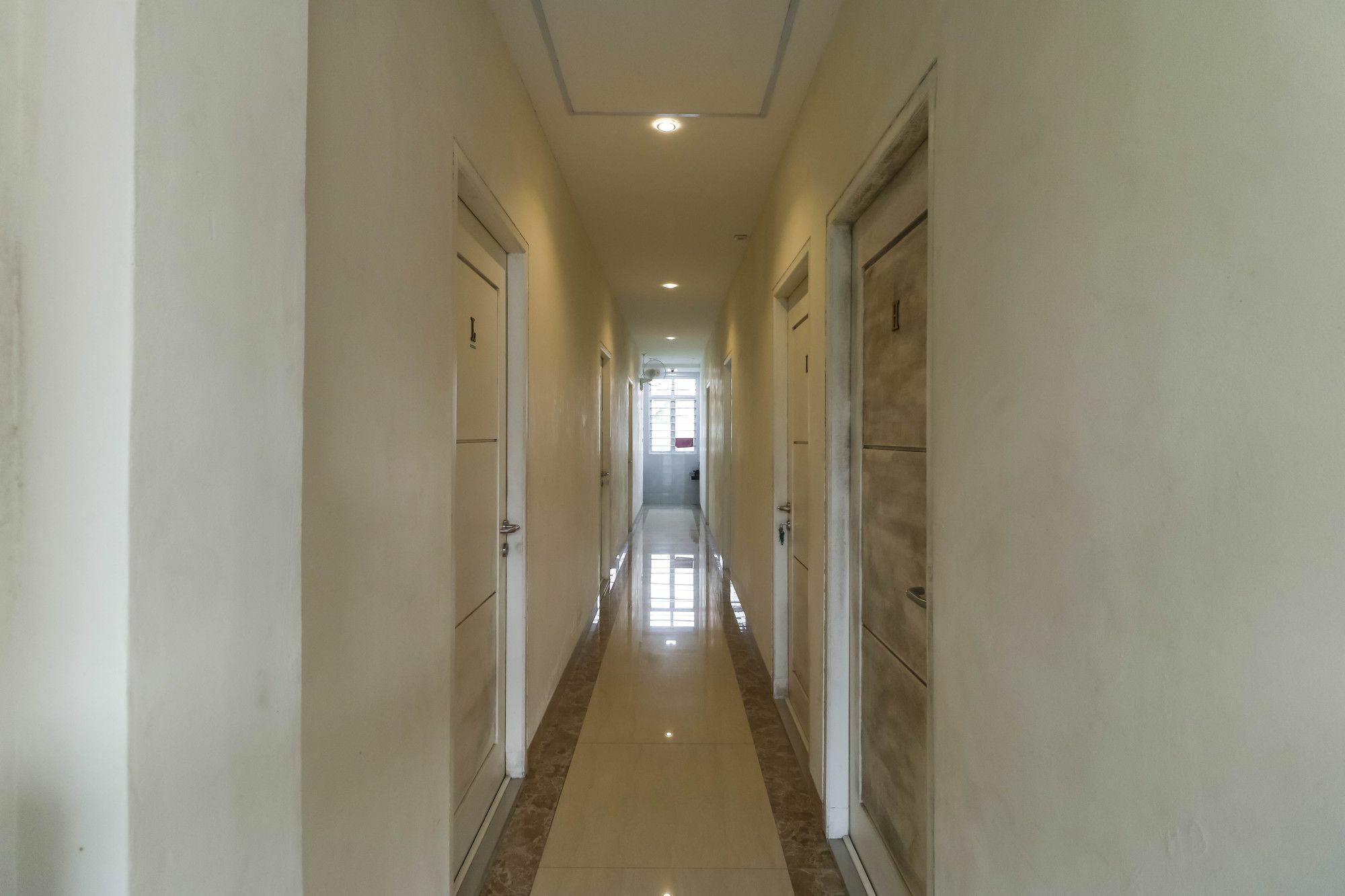 Reddoorz Near Nagoya Hill Hotel Batam Buitenkant foto