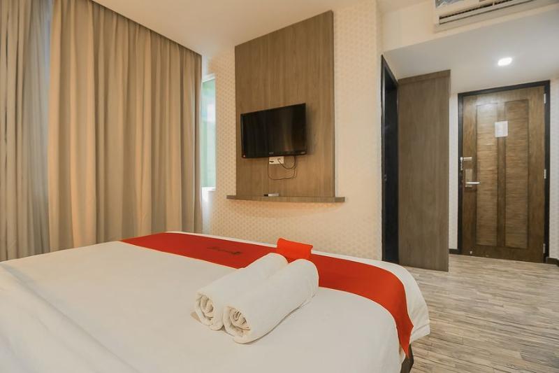 Reddoorz Near Nagoya Hill Hotel Batam Buitenkant foto